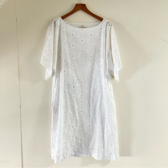 Trovata Birds of Paradis Eyelet Shift Dress in White sz S - Picture 1 of 5
